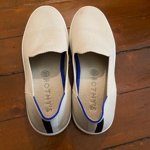 Rothy’s Sand size 8